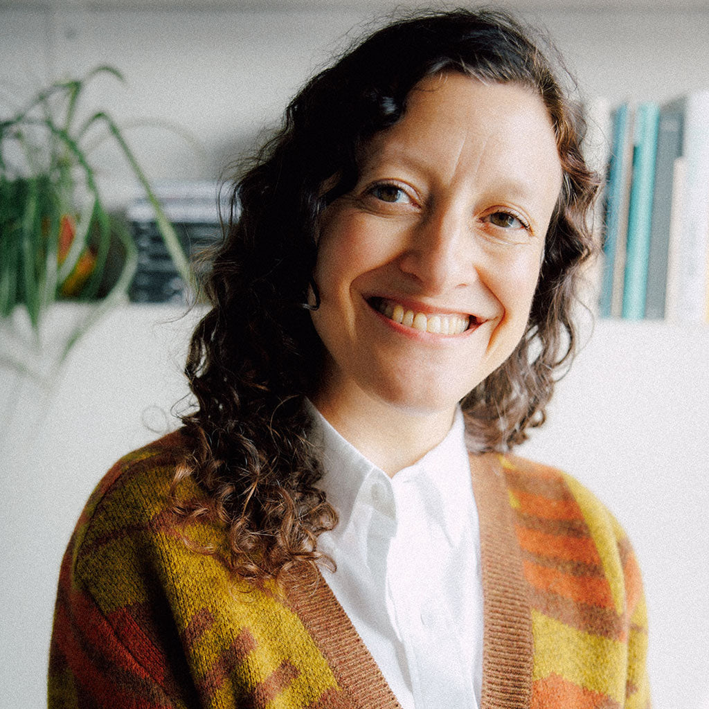 FRAN GAVIN- WRITER, EDITOR & FOUNDER