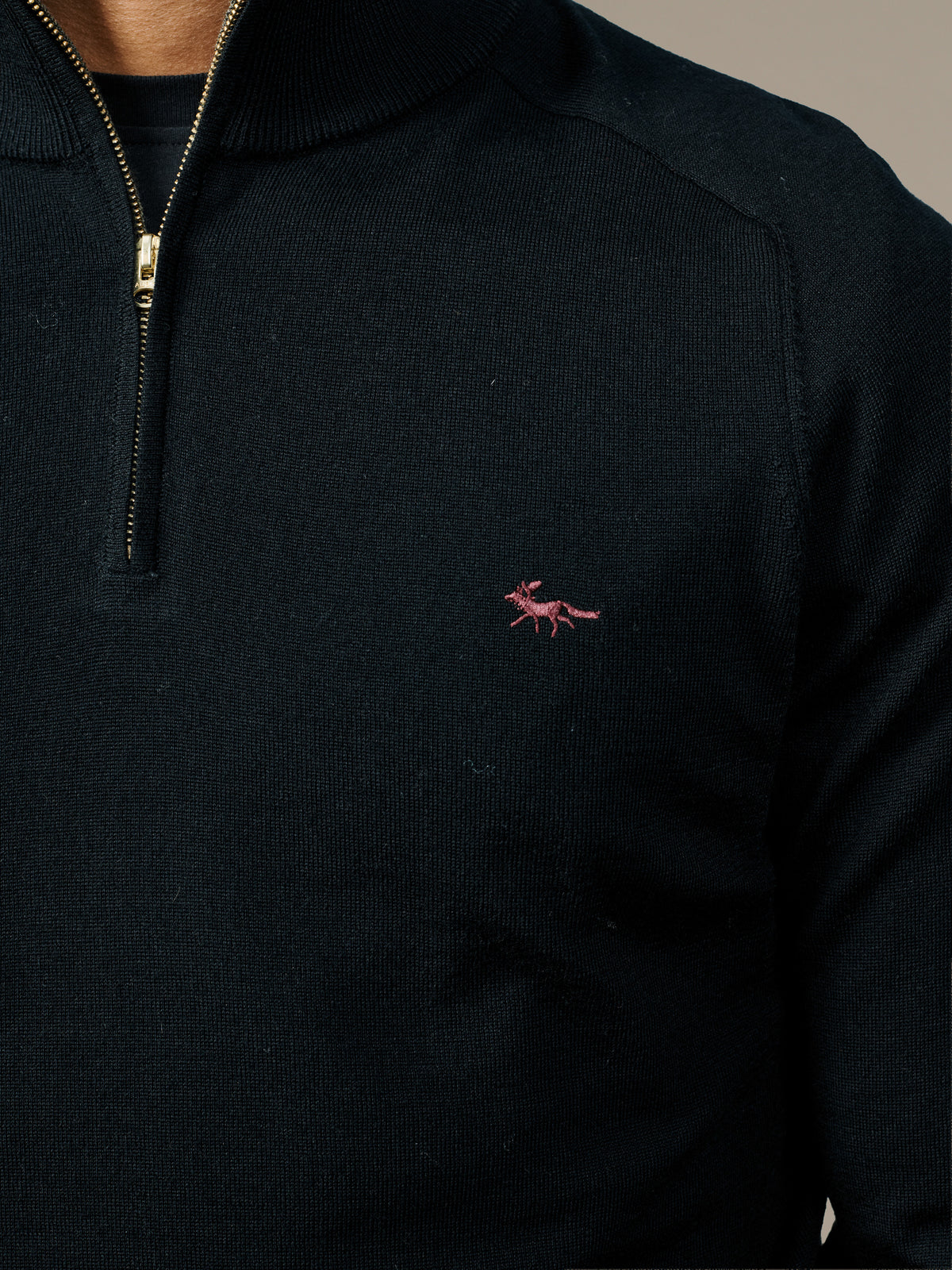 Aubin Black Laurel Extra Fine Merino Zip Neck Jumper | Zip Neck