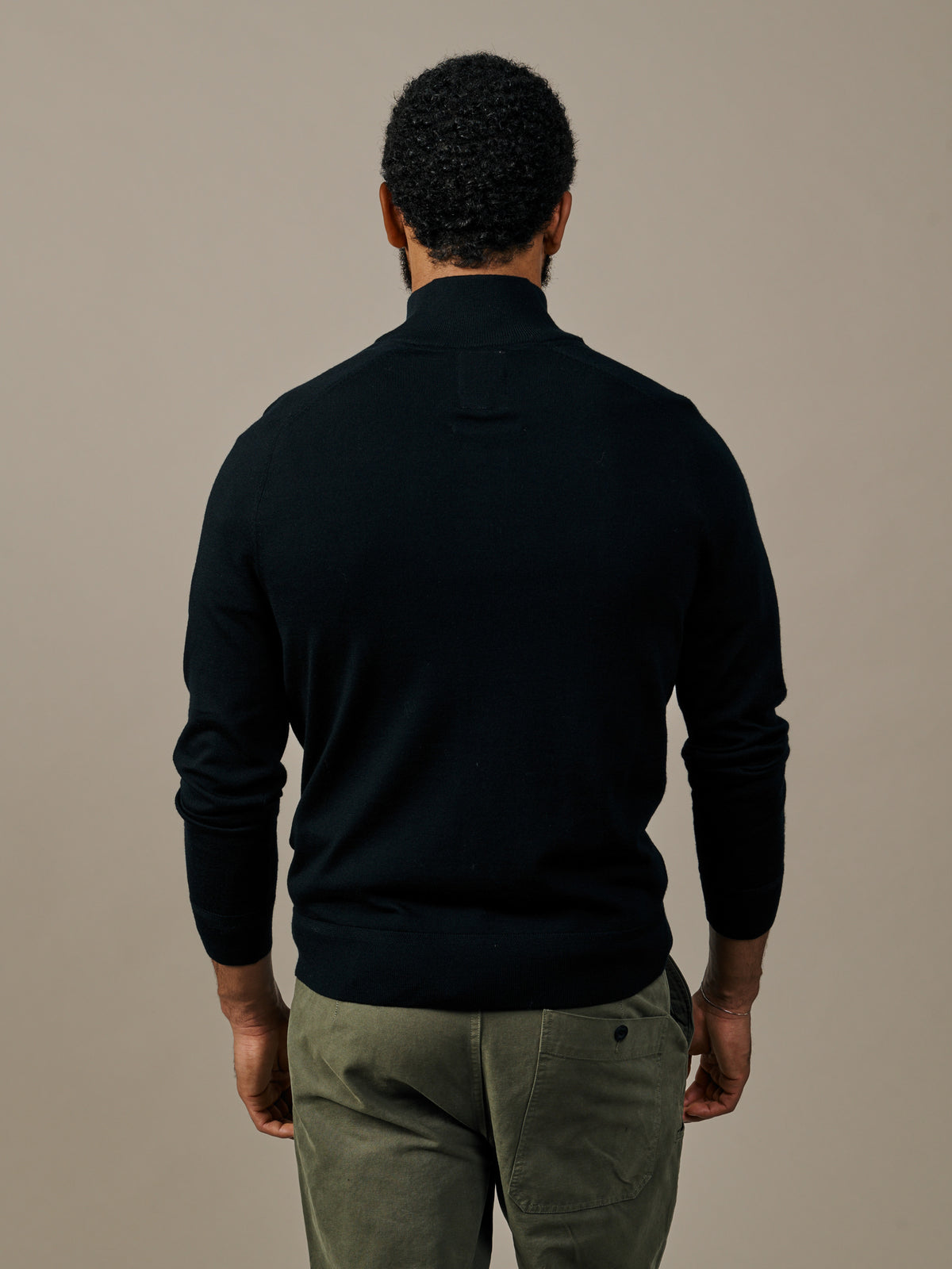 Aubin Black Laurel Extra Fine Merino Zip Neck Jumper | Zip Neck