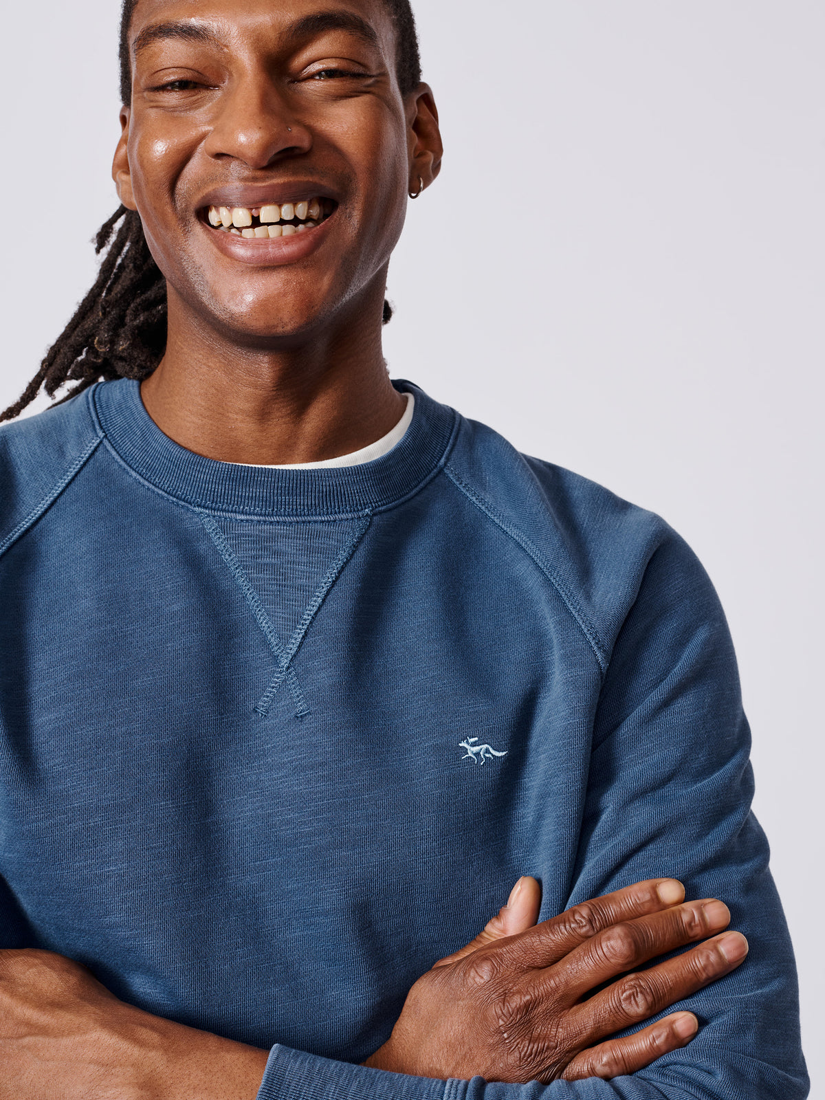 Aubin Washed Blue Garsdale Slub Crew | Crew Neck