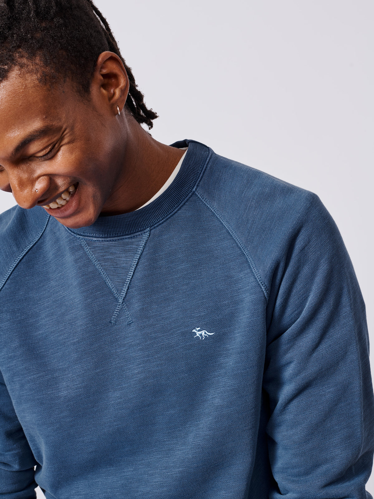 Aubin Washed Blue Garsdale Slub Crew | Crew Neck