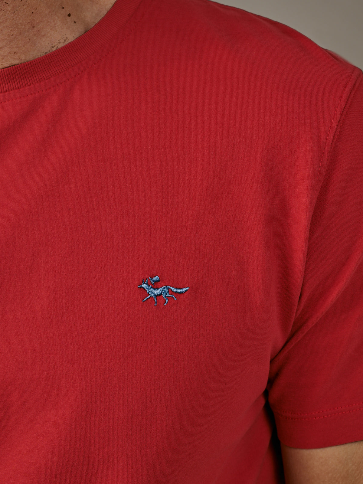 Aubin Rouge Aubin Organic Cotton T-Shirt | Classic Tee