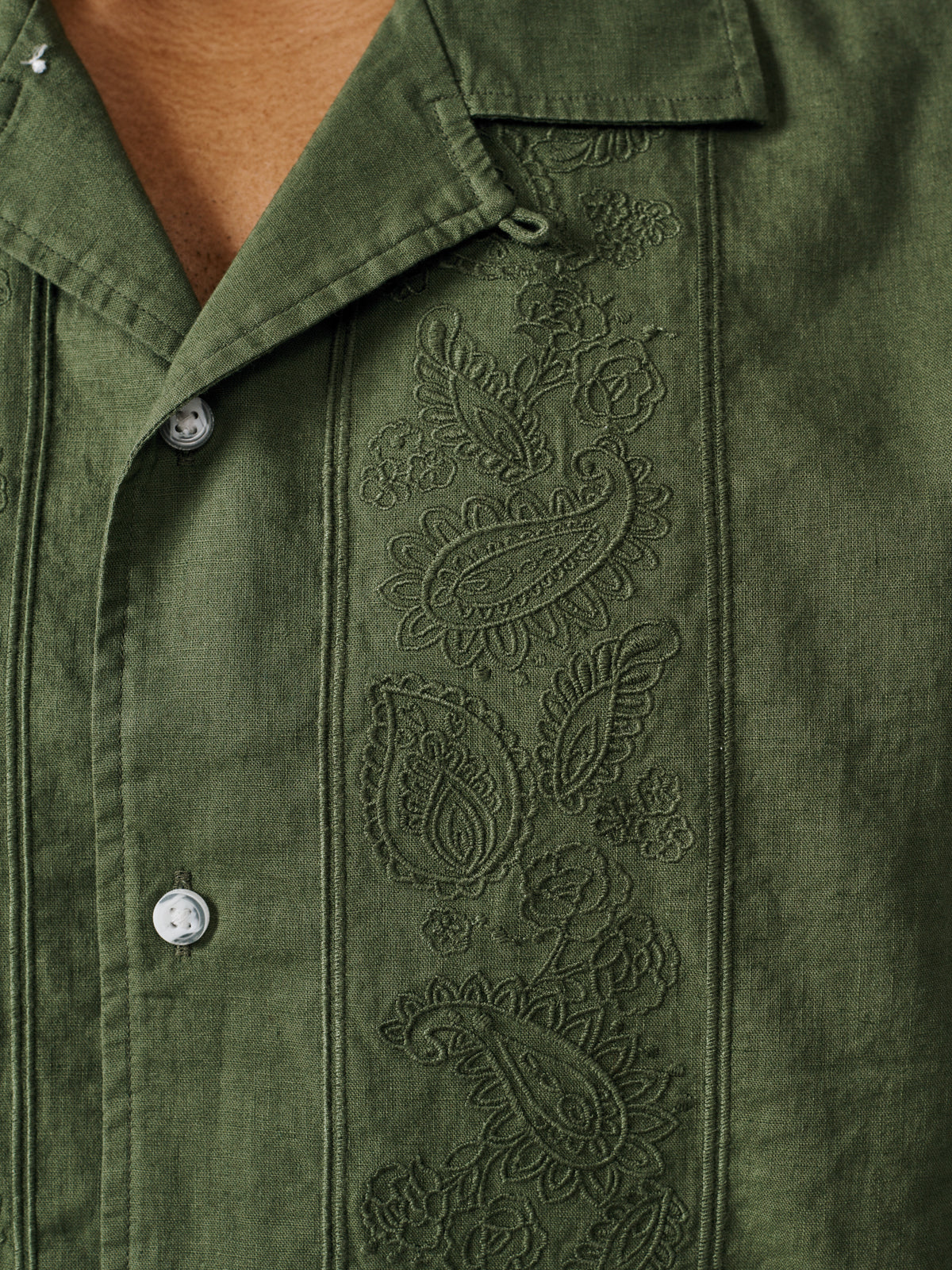 Aubin Khaki Embroidery Abbey Cuban Collar Short Sleeved Shirt | Short Sleeve Shirt