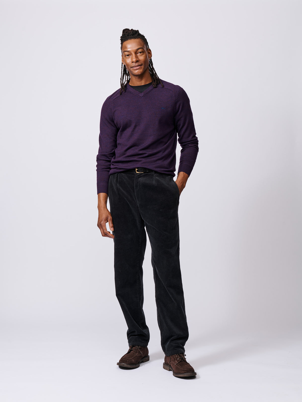 Aubin Dark Purple Burnham Extra Fine Merino V-Neck Jumper | V-Neck