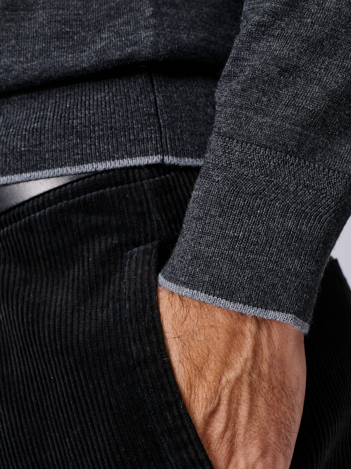 Aubin Dark Charcoal Elm Extra Fine Merino Textured Long Sleeve Polo | Knitted Polo