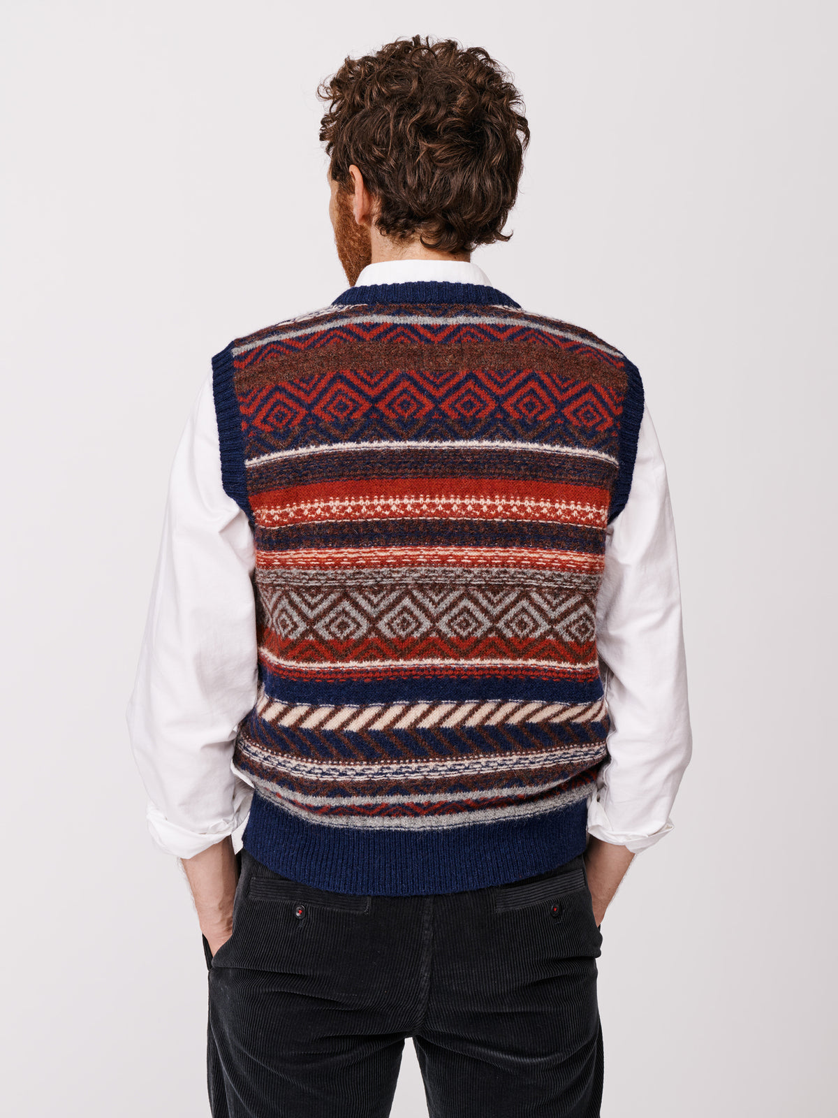Aubin Navy/Red Mix Fairisle Shetland Slipover | Slipover