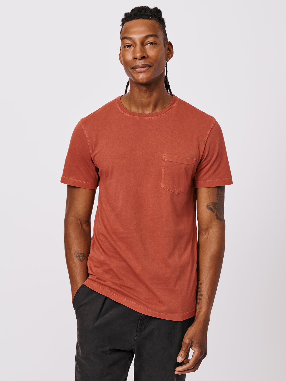 Aubin Russet Hareby Garment Dyed Pocket T-Shirt | Pocket Tee