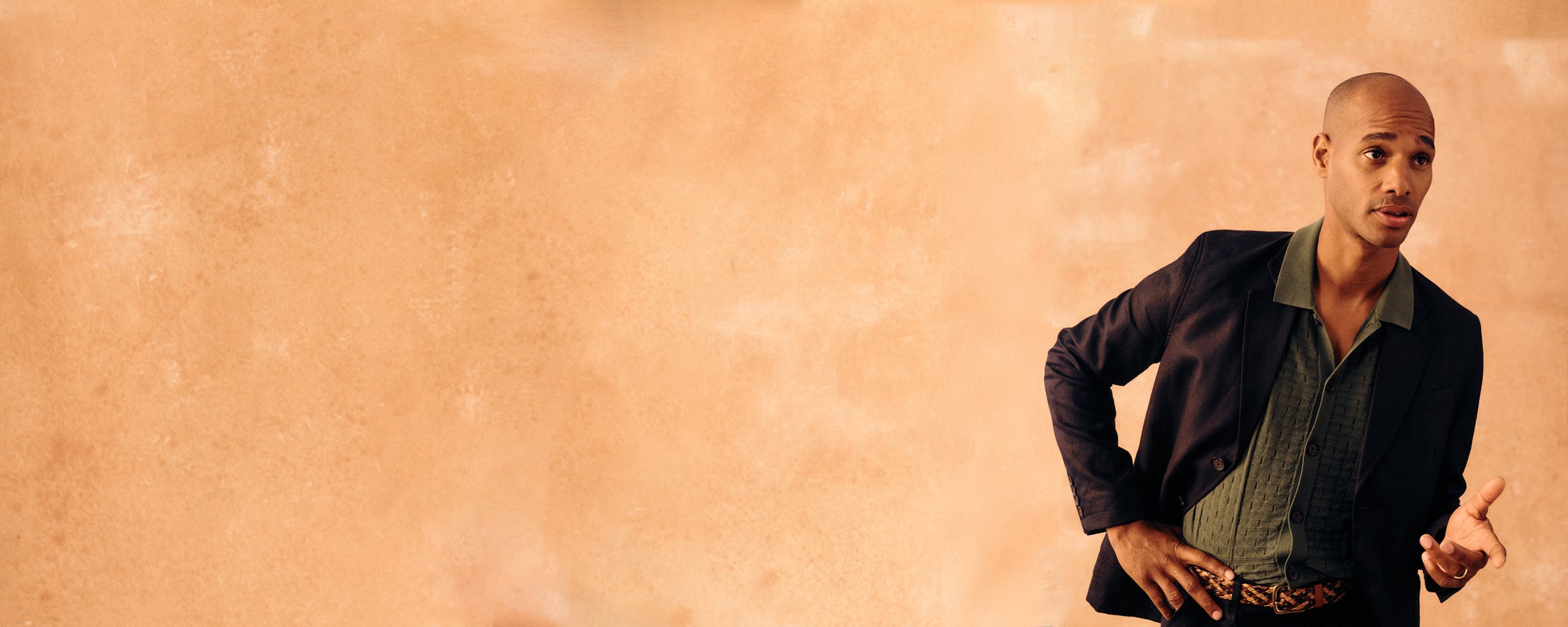 Aubin Knitwear Header Hero Image Banner