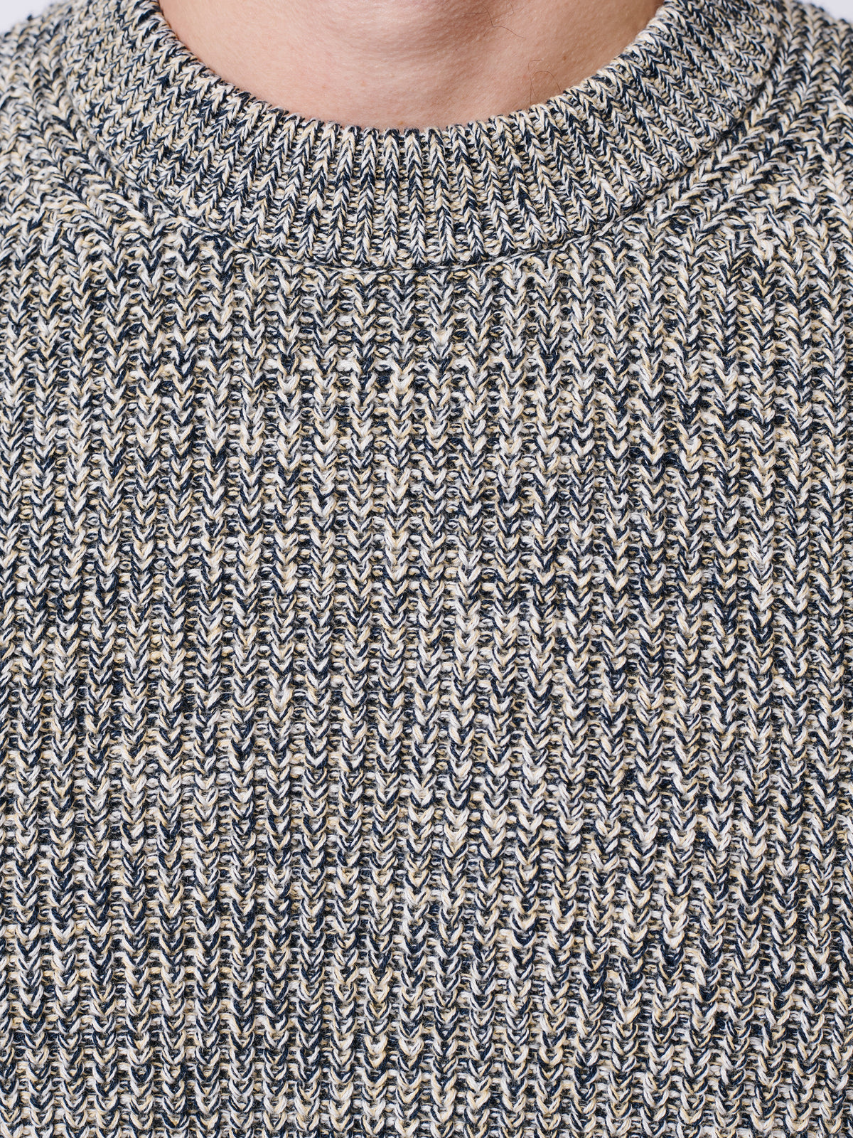 Aubin Grey Twist Martin Ribbed Crew | Crew Neck