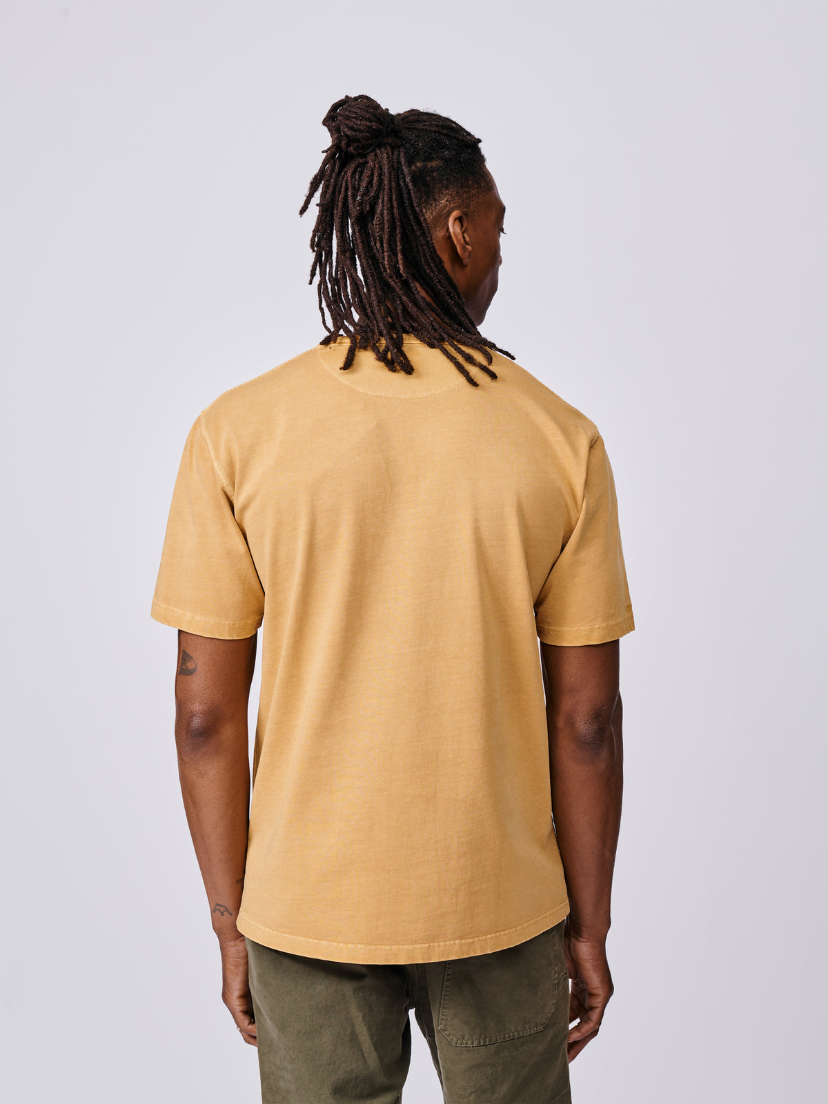 Aubin Washed Gold Newburgh Relaxed T-Shirt | Relaxed Tee