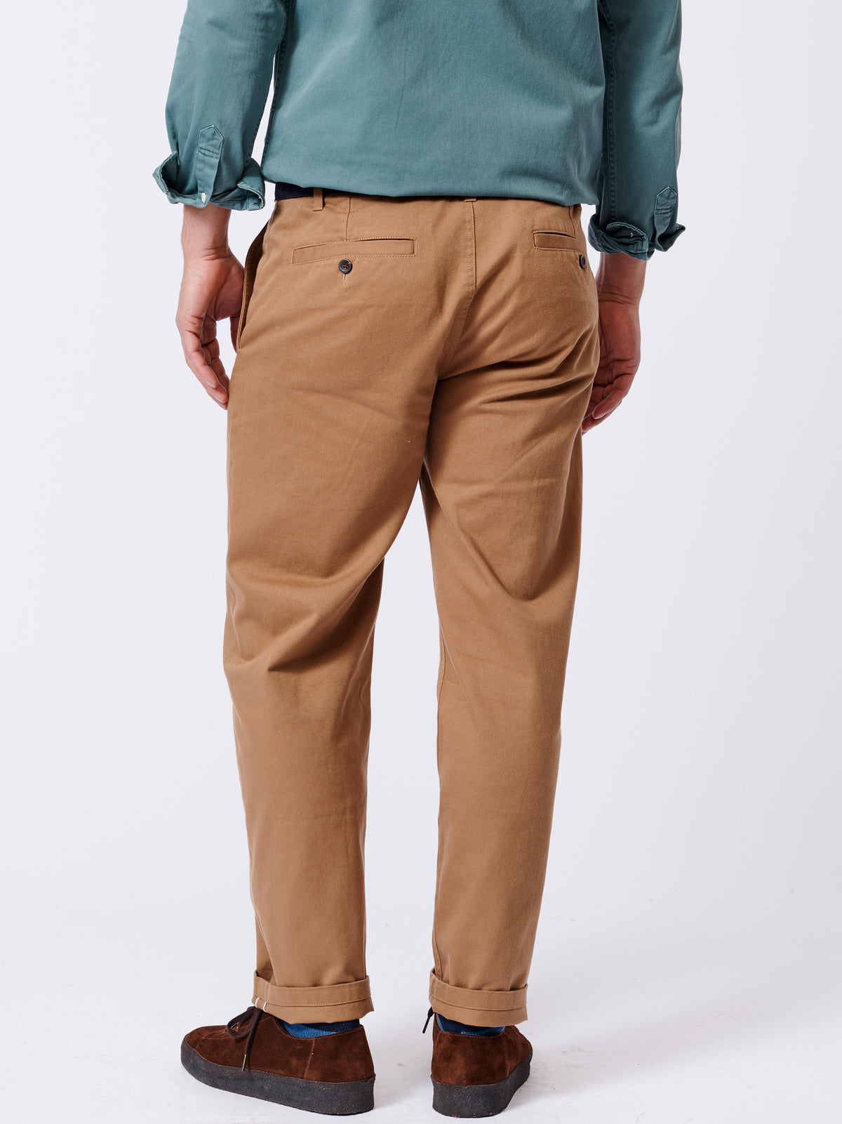 Aubin Toffee Ormsby Selvedge Chino | Chinos