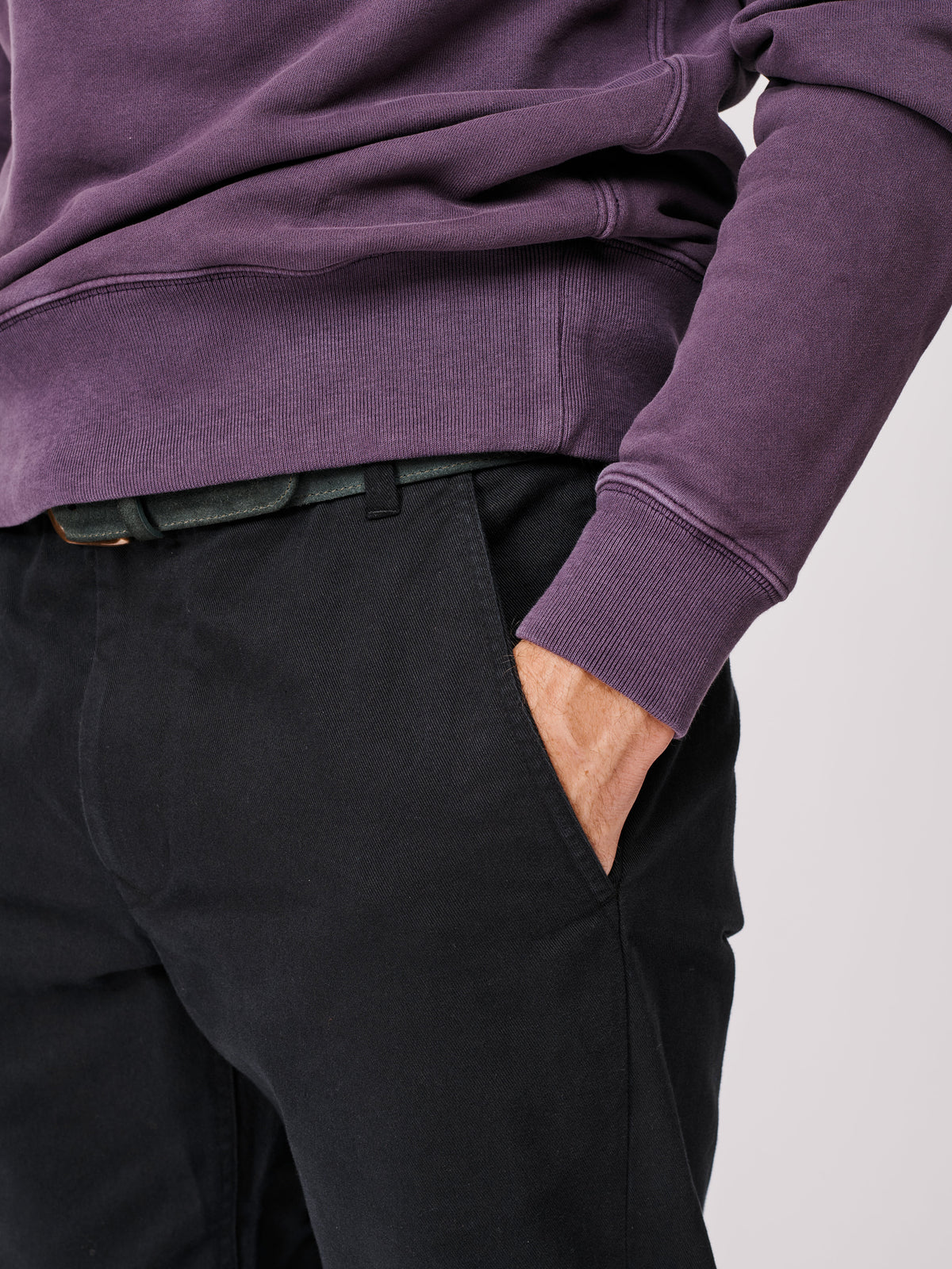 Aubin Washed Black Ormsby Selvedge Chino | Chinos