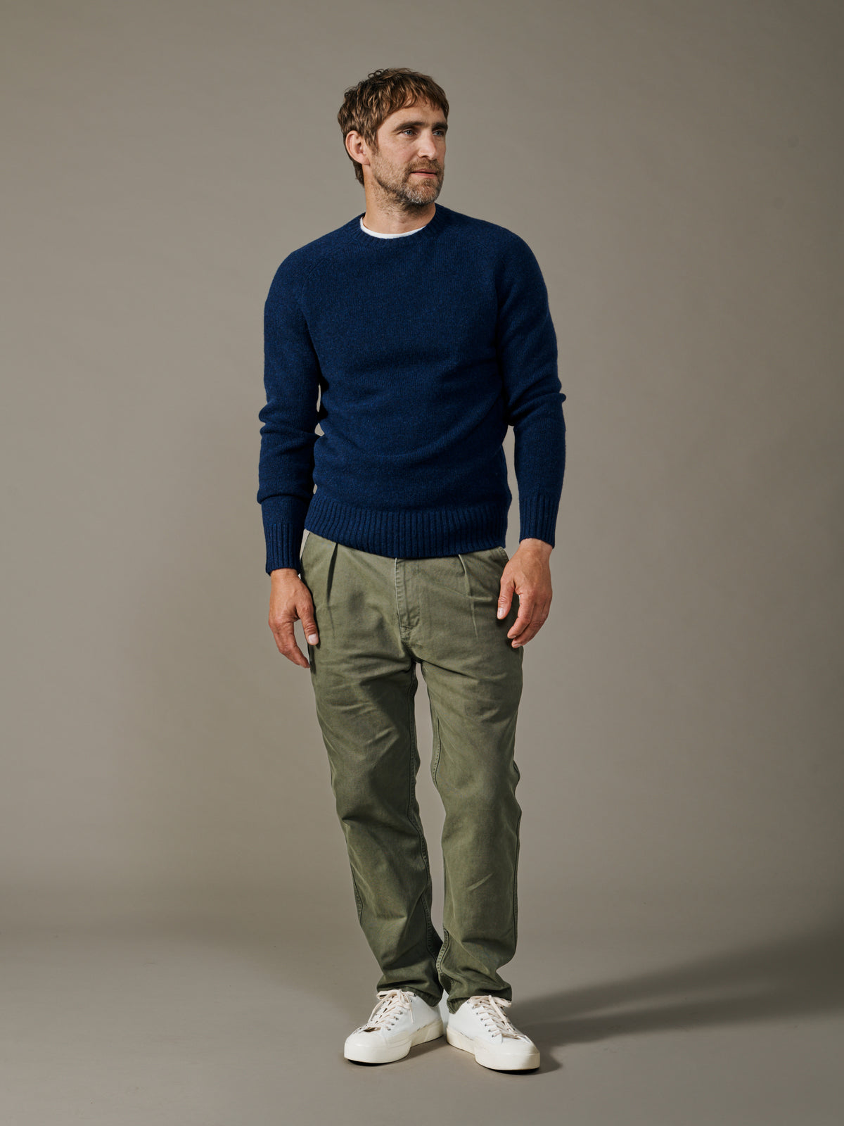 Aubin Navy Prestwick Shetland Crew Neck Jumper | Crew Neck