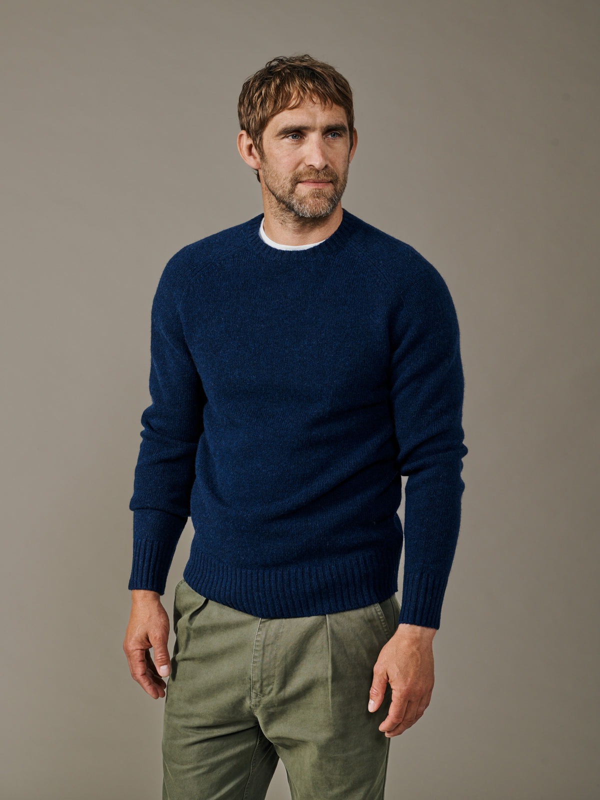Aubin Navy Prestwick Shetland Crew Neck Jumper | Crew Neck