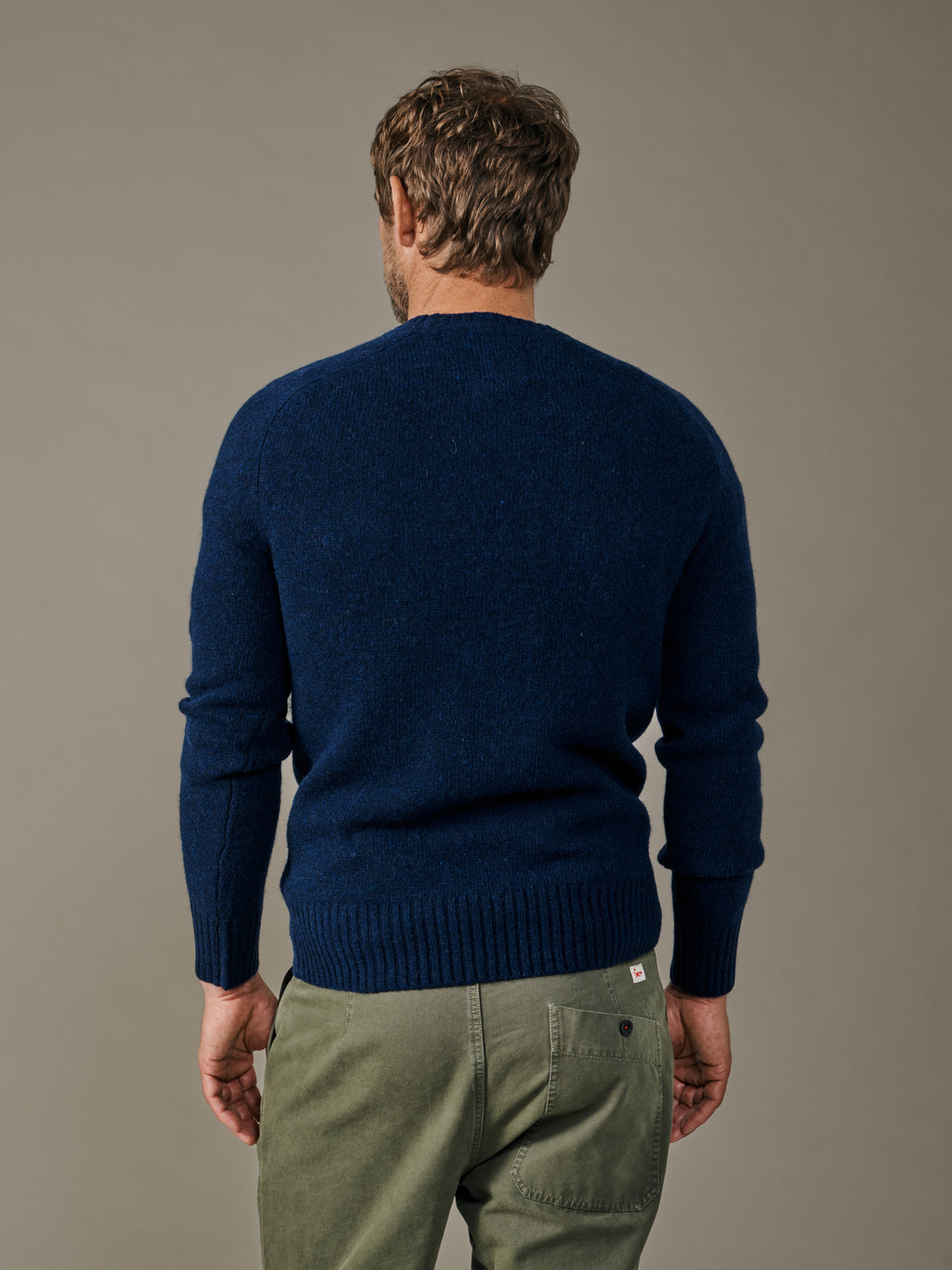 Aubin Navy Prestwick Shetland Crew Neck Jumper | Crew Neck