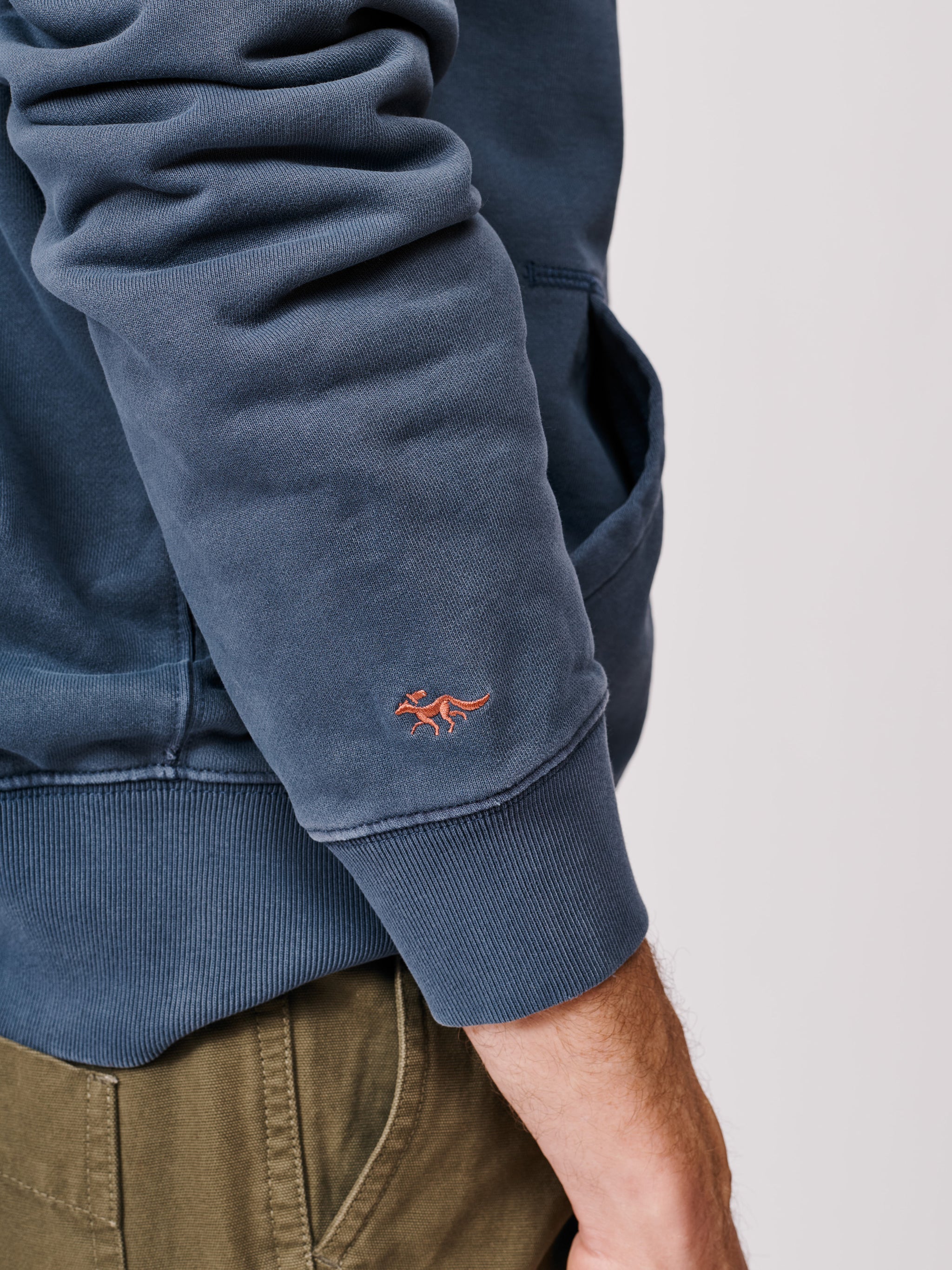 Provost Quarter Zip Sweatshirt – Aubin