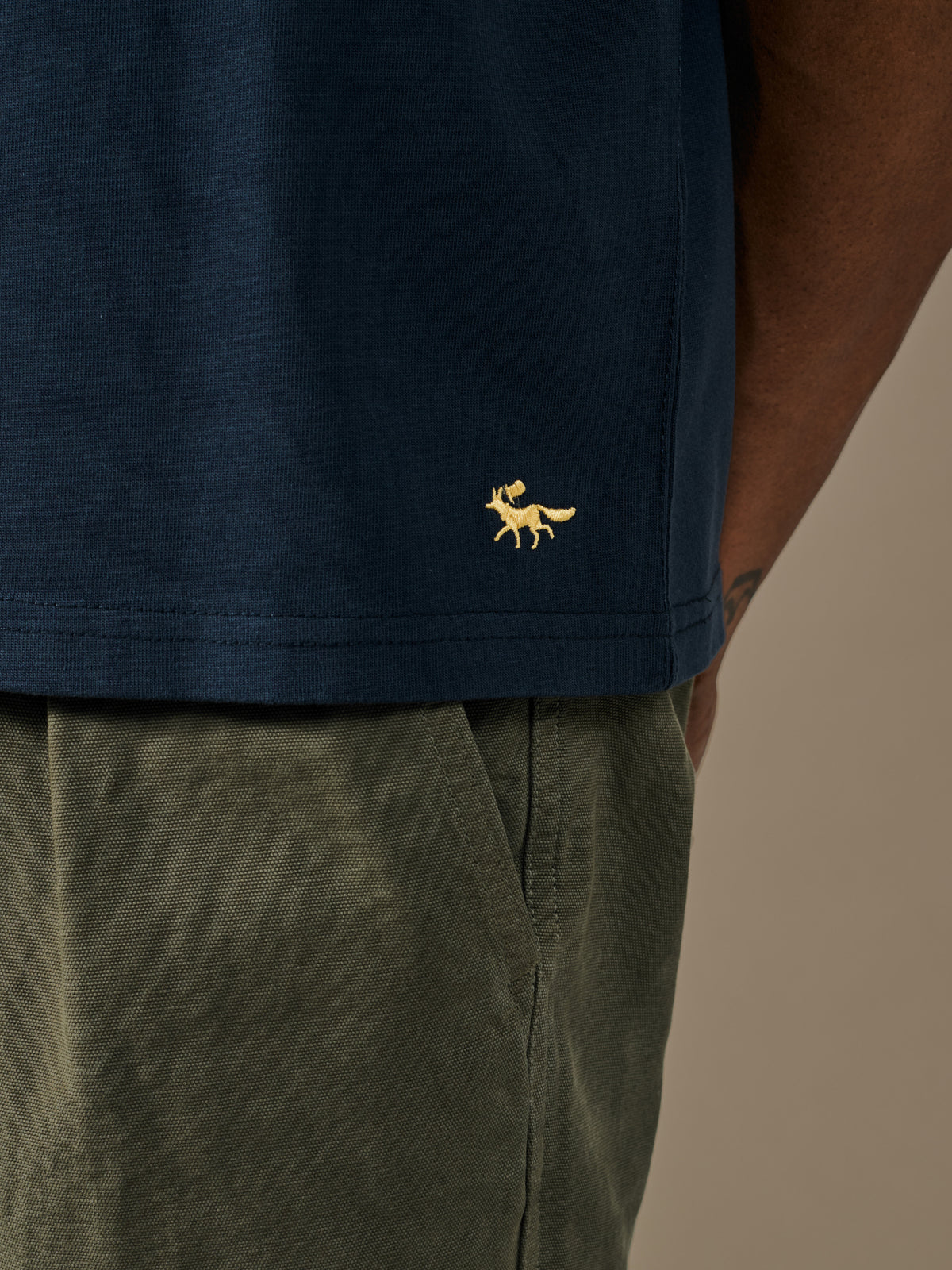 Aubin Navy/Red Stripe Santon Relaxed T-Shirt | Relaxed Tee