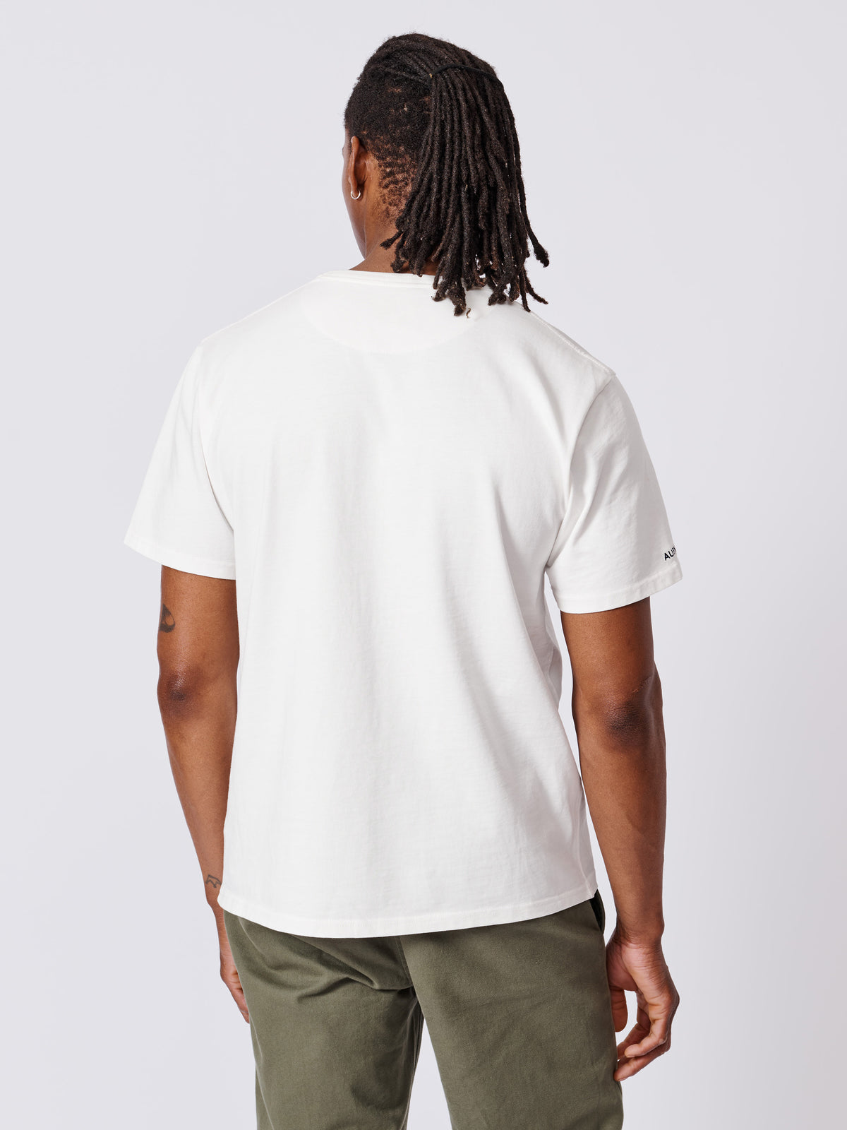 Aubin Chalk White Newburgh Relaxed T-Shirt | Relaxed Tee