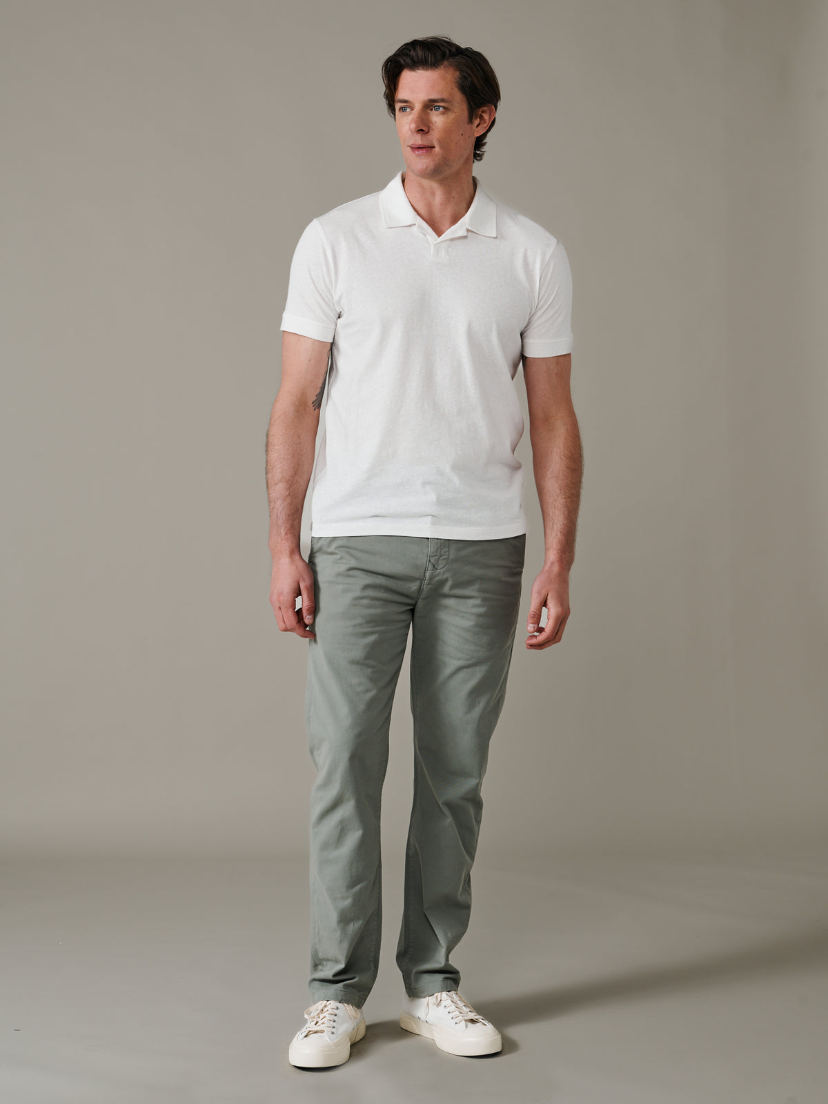 Aubin Light Khaki Witham Stretch Chino | Chinos