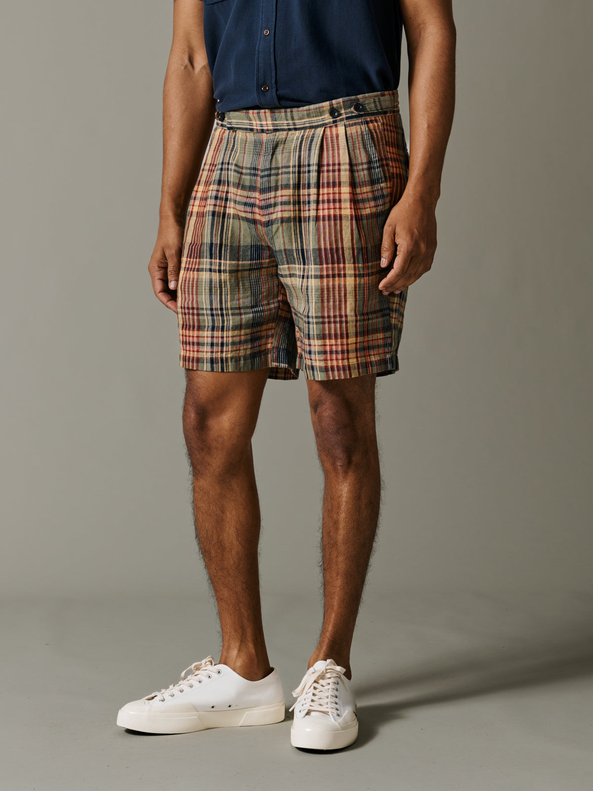Aubin Green Check Lind Double Pleat Linen Short | Linen Shorts