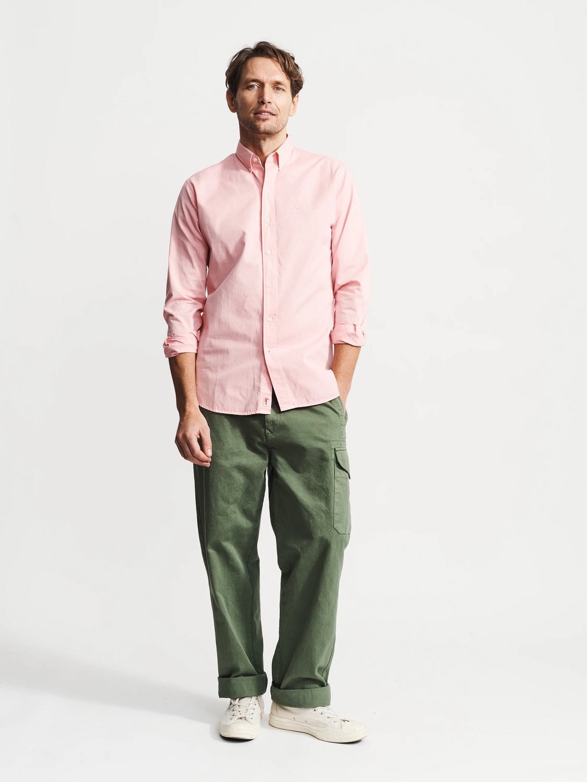 Aubin Hessle Shirt in Pink, detail on model
