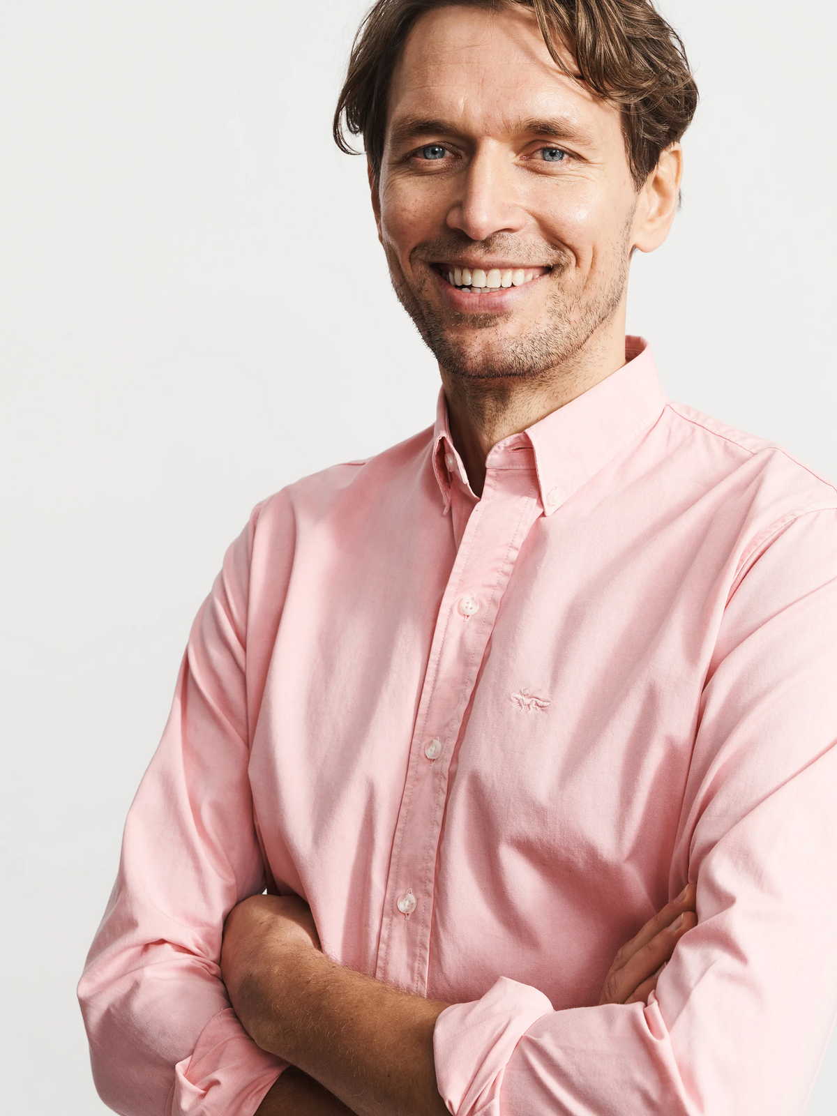 Aubin Hessle Shirt in Pink, detail on model