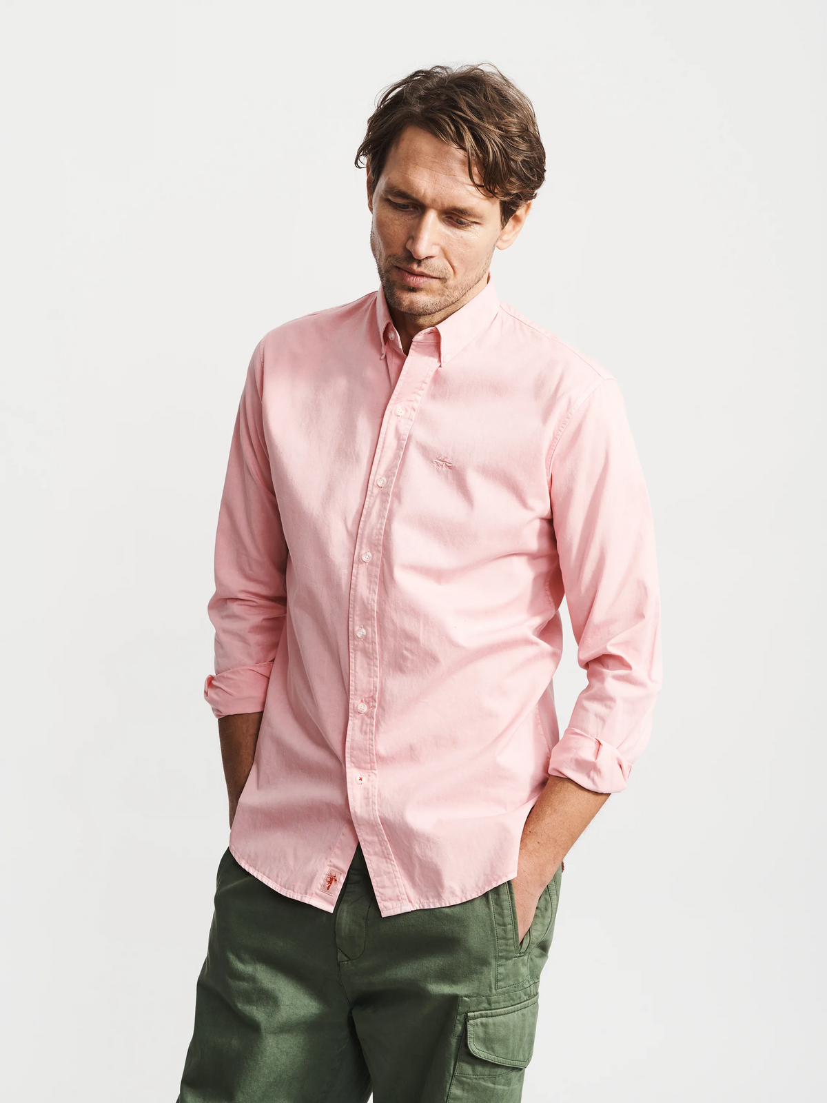 Aubin Hessle Shirt in Pink, detail on model