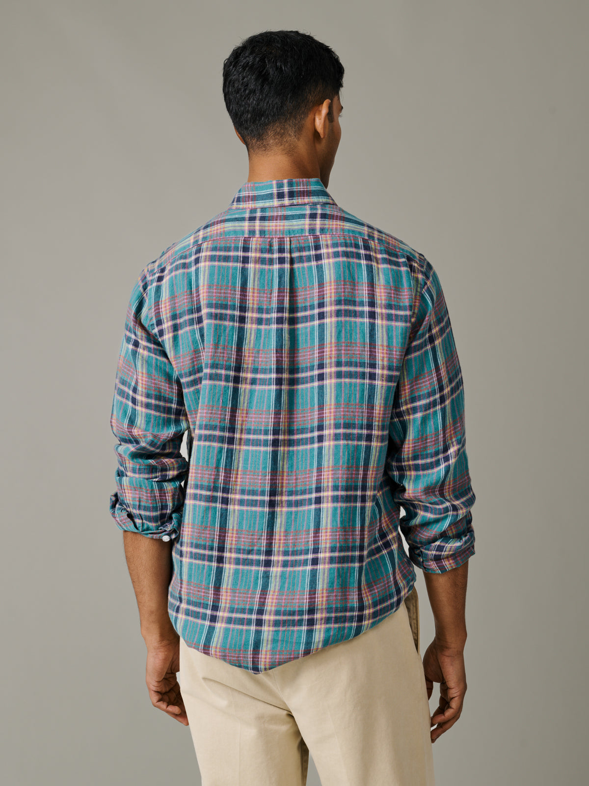 Video of Aubin Croyland Madras Checked Shirt in Green Check