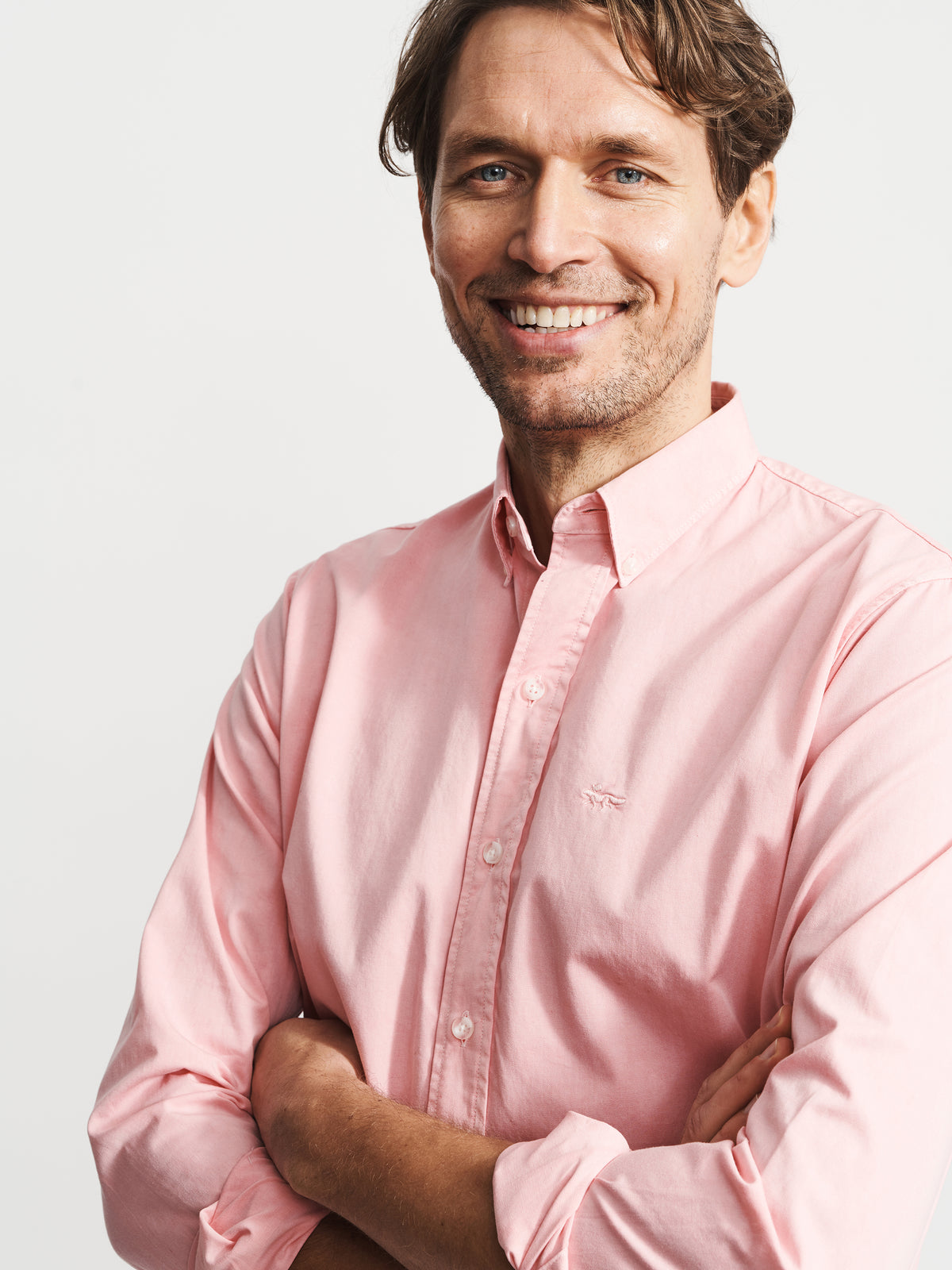 Aubin Hessle Shirt in Pink, detail on model